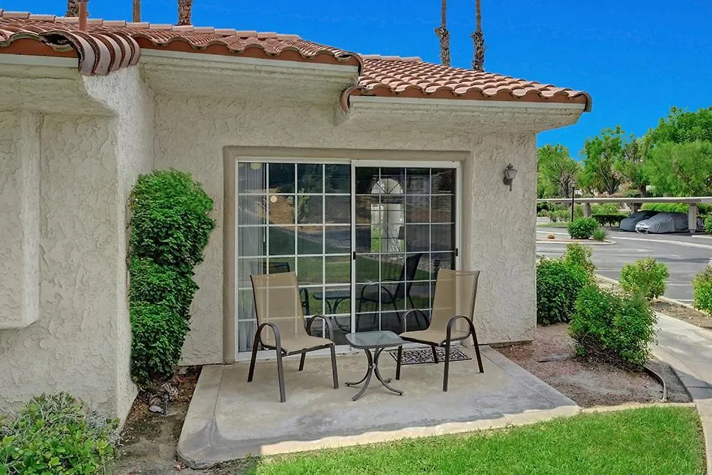 Mesquite Desert Bungalow Palm Springs Holiday home